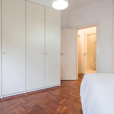 Principe Real Concept By Lovelystay * Lisboa