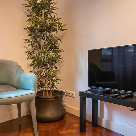 Principe Real Concept By Lovelystay Apartment